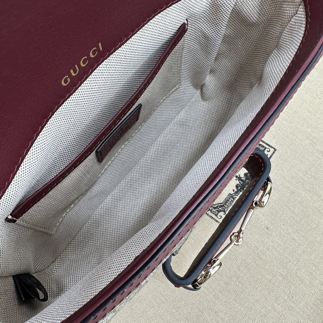 Gucci Satchel Bags